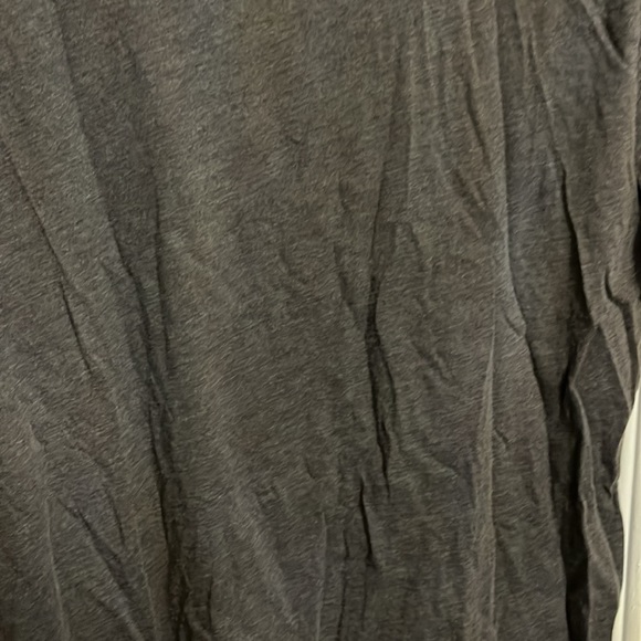 NWT UNDER ARMOUR HEATGEAR SHIRT 🔥🔥🔥🔥 - Picture 8 of 11